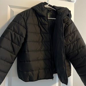 Black Wild Fable puffer jacket. Size XL but fits more like a L. Worn once